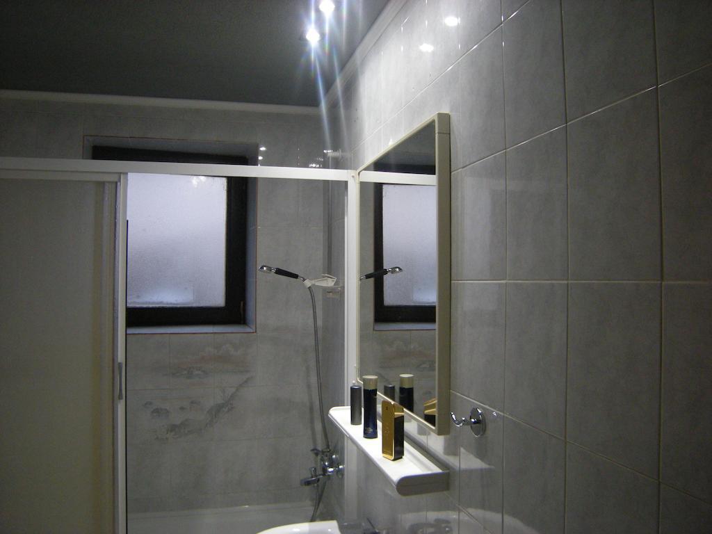 Apartments Novel Town Square Ohrid Room photo